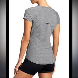 Athleta XXS Grey Cobblestone Running Wild Tee Shirt